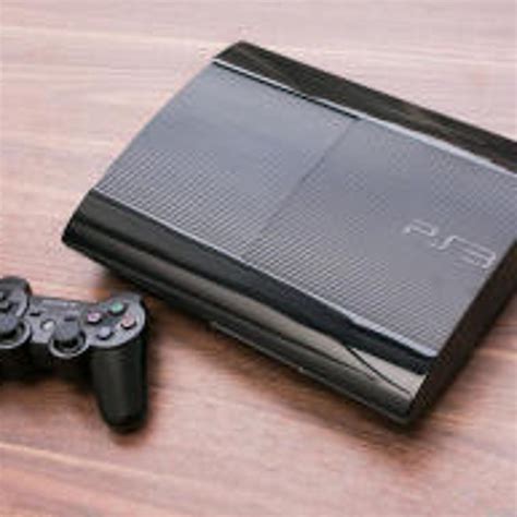 Sony PlayStation 3 Super Slim review: Sony shrinks down new PS3  .